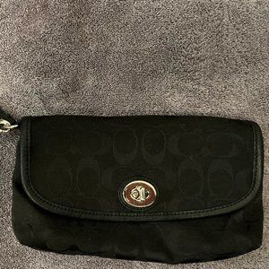 Genuine Coach Clutch - Fabric in black